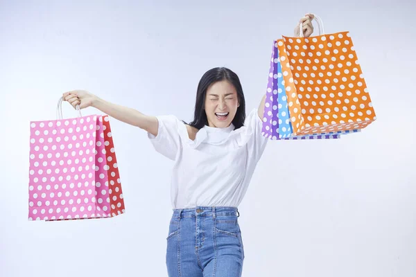 Conceito Compras Mulher Feliz Segurando Sacos Compras — Fotografia de Stock