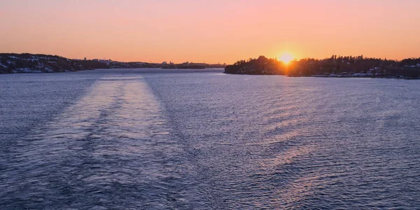 Panorama Mar Báltico Lado Balsa Que Regressa Cidade Sueca Estocolmo — Fotografia de Stock