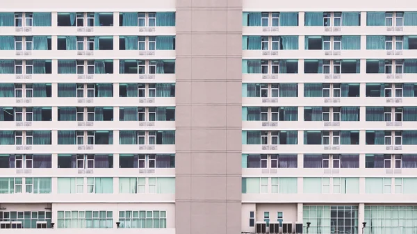 Hoge stijging moderne gebouw patroon en achtergrond — Stockfoto