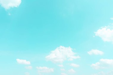 Bulutlar gökyüzü - Vintage etkisi tarzı resimler üzerinde