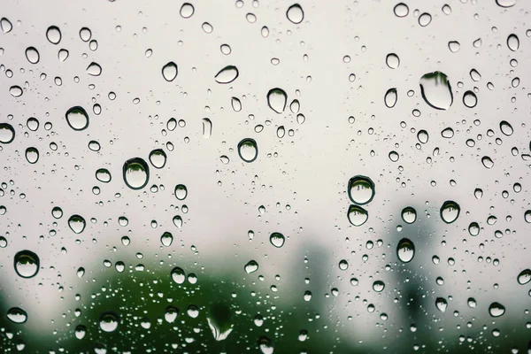 Deszcz kropla wody na szkle — Zdjęcie stockowe