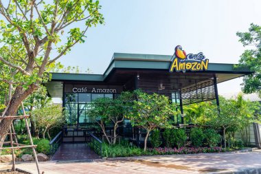 Cafe Amazon kahve dükkanı.