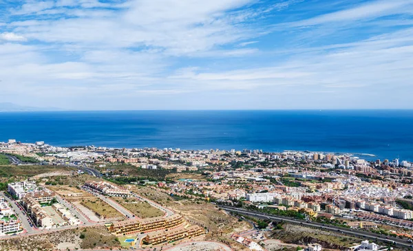 Πανοραμική Θέα Στη Μεσόγειο Θάλασσα Benalmadena Πόλη Και Τον Αυτοκινητόδρομο — Φωτογραφία Αρχείου