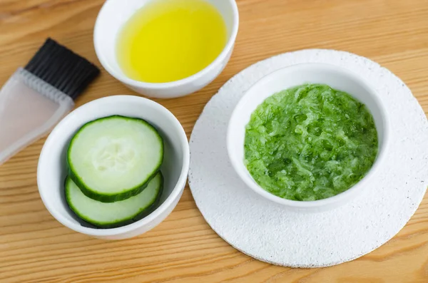 Cucumber Puree Potongan Mentimun Dan Minyak Zaitun Bahan Bahan Untuk — Stok Foto