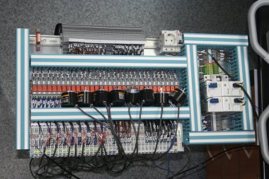 Çoklu işlev makine denetleyici