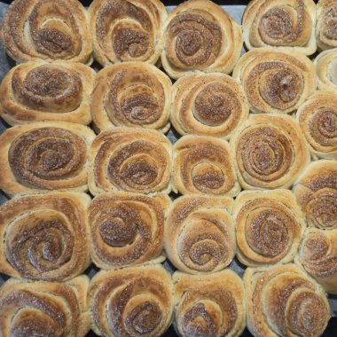  Parmaklarını yalayacaksın.