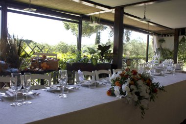  Tuscan tepelerde bir düğün için kurmak Restoran 