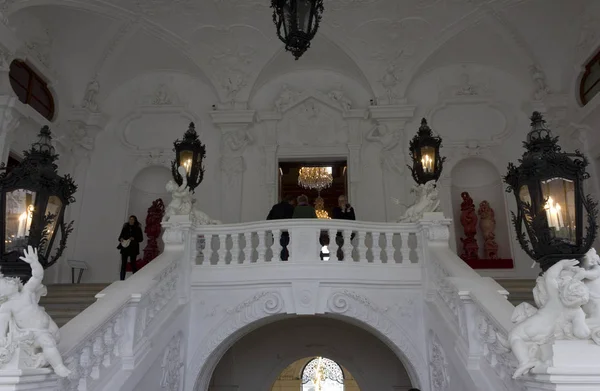 Le grand escalier du Schloss Belvedere à Vienne — Photo