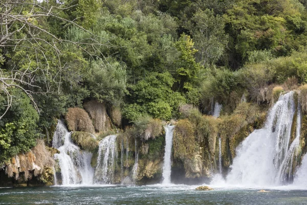 Sibenik Croacia Agosto 2017 Cataratas Del Parque Nacional Krka Regimiento — Foto de Stock