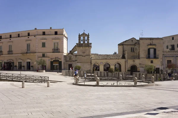 Matera Itálie Srpna 2017 Matera Centrum Náměstí Stojí Kostel Materdomini — Stock fotografie