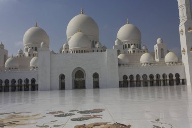 ABU DHABI, UAE - DECEMBER 28 2017: The majestic Sheikh Al Zayed mosque in Abu Dhabi