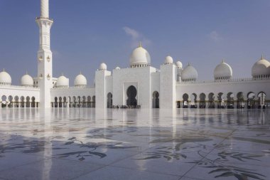ABU DHABI, UAE - DECEMBER 28 2017: Abu Dhabi grand mosque architecture