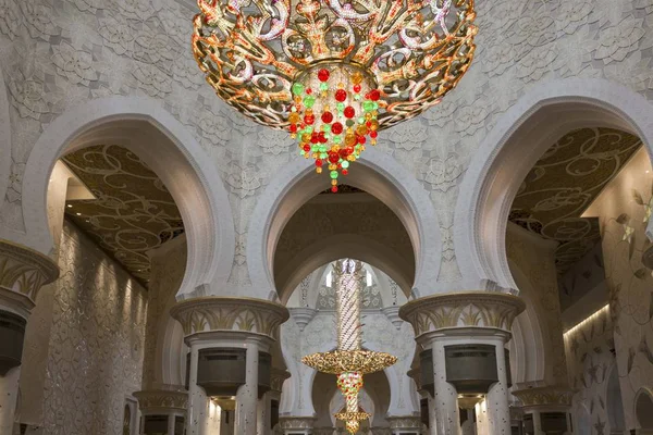 Abu Dhabi Uae December 2017 Interiors Grand Mosque Abu Dhabi — Stockfoto
