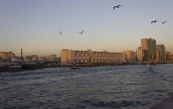 Dubai Emiratos Árabes Unidos Diciembre 2017 Dubai Creek Atardecer — Foto de Stock