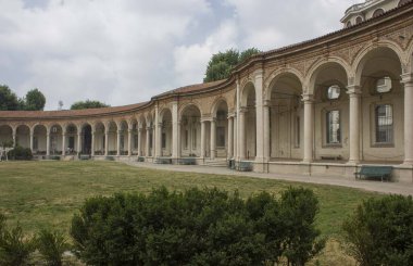 MİLAN, İTALYA 15 Haziran 2017: Milano 'daki Rotonda della Besana tarihi binası