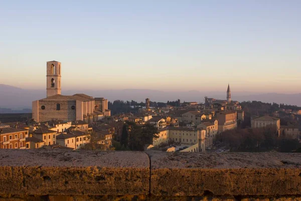 Perugie Itálie Prosince 2016 Pohled Krajinu Města Perugia Slavným Kostelem — Stock fotografie