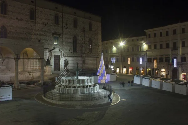 Perugia Olaszország December 2016 Piazza Novembre Tér Éjszakai Kilátása Perugia — Stock Fotó