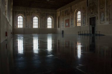 İTALYA, VENICE - 26 Mayıs 2016: Venedik, İtalya 'daki La Misericordia' nın tarihi binası