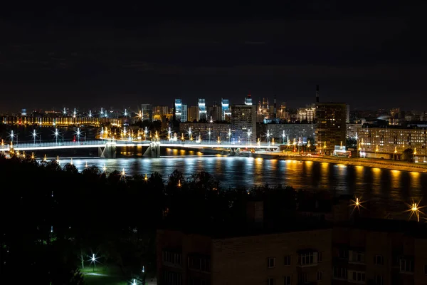 Bridge Night Multi Colored Lights Reflected River Urban Background — Stock Photo, Image