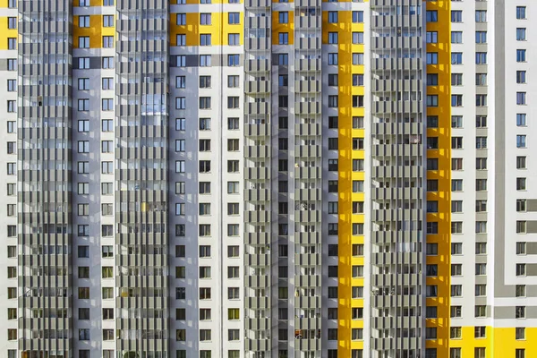 Concepto Sobrepoblación Nuevo Hogar Fachada Nuevo Edificio Apartamentos Miles Ventanas — Foto de Stock