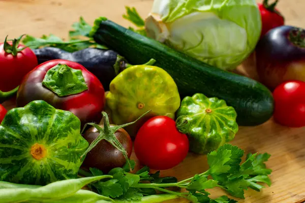 Grupo Hortalizas Sobre Madera Calabacín Los Tomates Los Pimientos Col —  Fotos de Stock