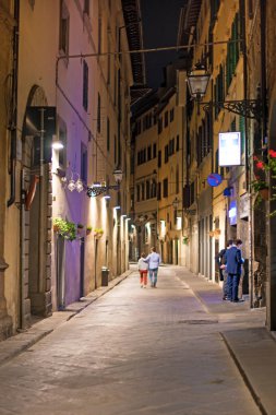 Eski dar sokağın Floransa, güzel manzara bu