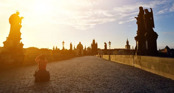 Mooi overzicht van de oude stad in Praag, Tsjechië op s — Stockfoto