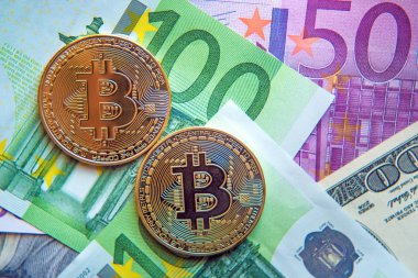 Dolar ve euro faturaları (yatırım, Döviz kuru üzerinde iki bitcoins