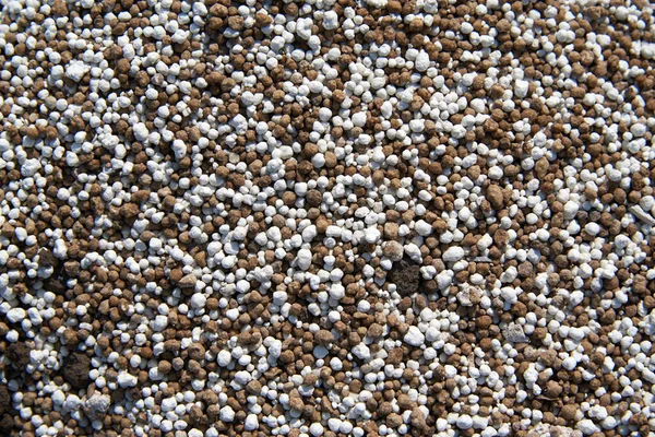 Beyaz ve kahverengi mineral kabarcıkları rastgele doku