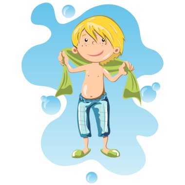 Mutlu çocuk banyo havlusu içinde sarılmış.