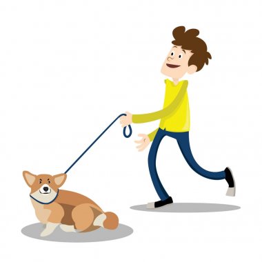 Genç gülümseyen adam köpeğiyle yürüyor