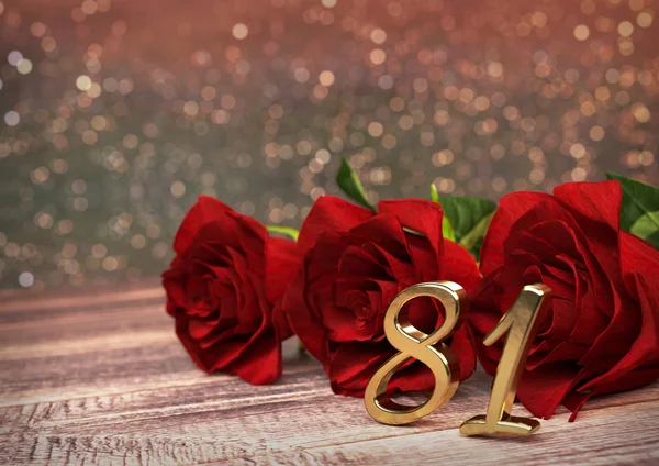 Concepto de cumpleaños con rosas rojas en escritorio de madera. Ochenta y uno. 81. Renderizado 3D —  Fotos de Stock