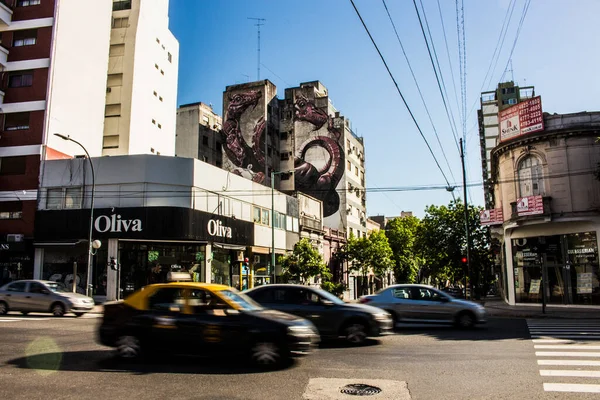Buenos Aires 'te ejderha graffti, Arjantin