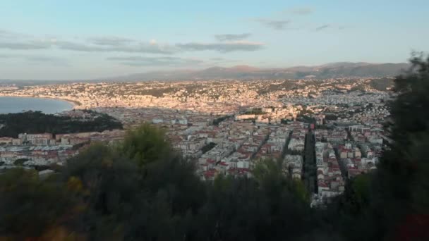 Nizza Frankreich Luftaufnahme 4K. Drohnenaufnahmen mit Meerblick — Stockvideo