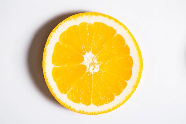 Fond orange tranché. Nourriture et boissons — Photo