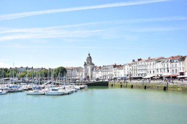 La Rochelle 'de küçük bir feribot, Athlantic Ocean, Fransa 