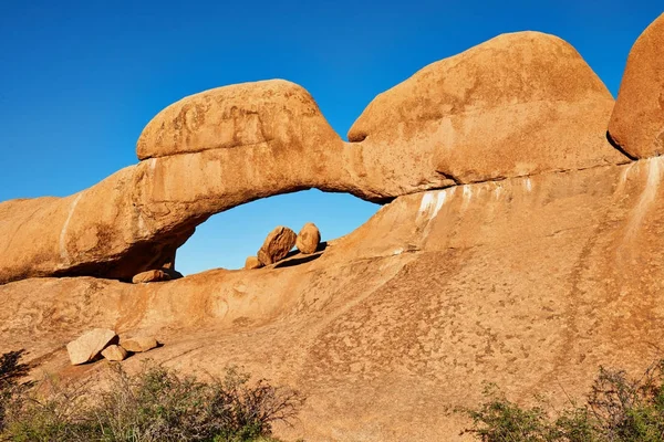 Arco de rocha na Namíbia — Fotografia de Stock