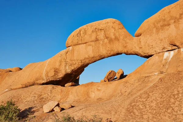 Arco de rocha na Namíbia — Fotografia de Stock