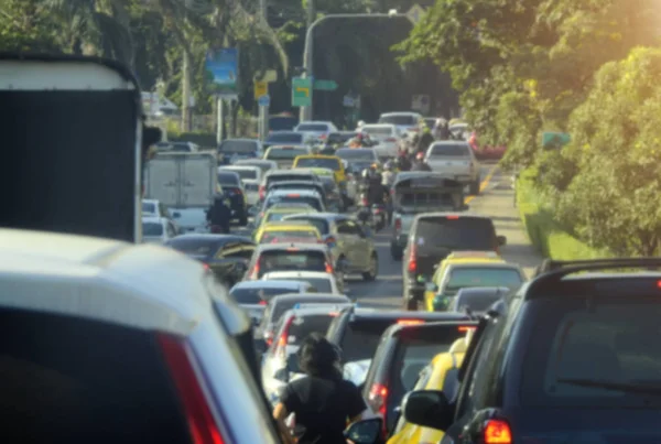 Atasco de tráfico borroso en la carretera de Bangkok —  Fotos de Stock