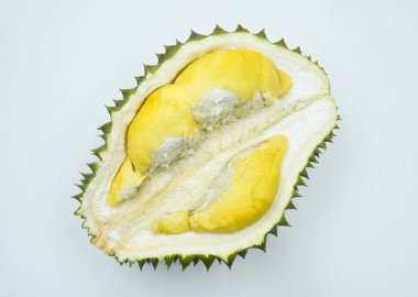 Durian beyaz arkaplanda izole edildi