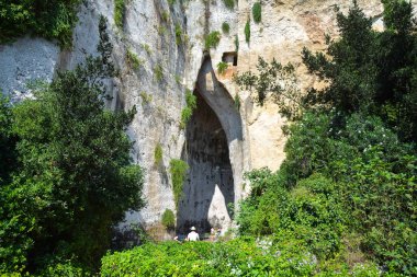 Syracuse 'da Dionysius' un Kulağı (Sicilya)