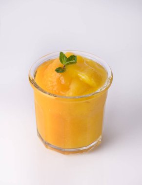 Smoothie, bardakta mango smoothie