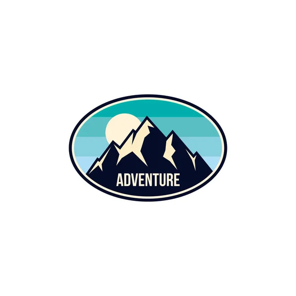 Badge Aventure Montagne Étiquette Emblème Logo Modèle Vectoriel Conception Icône — Image vectorielle