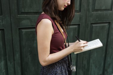 fotoğrafçı kadın yapım notları 