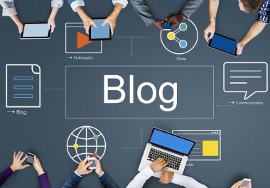 Bir grup insan birlikte çalışma 