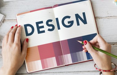 kadın notları kağıt günlüğüne yazma