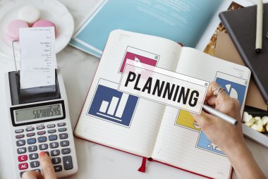 Günlüğe yazan kadın