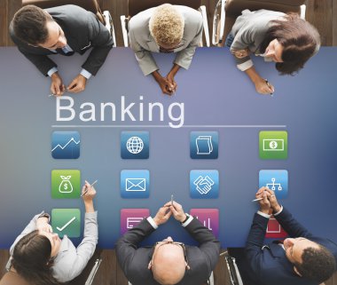 Toplantıda iş adamları tartışıyor