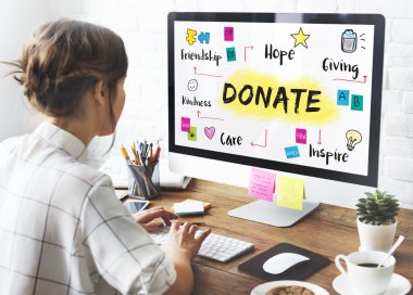 Tasarım studio çalışma kız