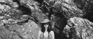 şapkalı güzel kadın